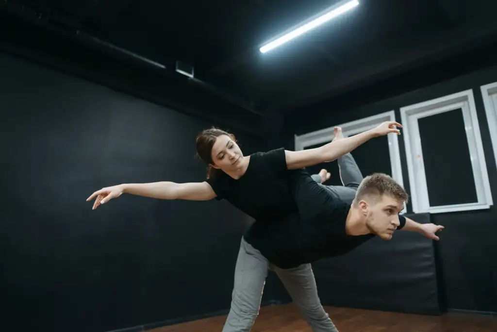 Use of space, levels, and dynamics